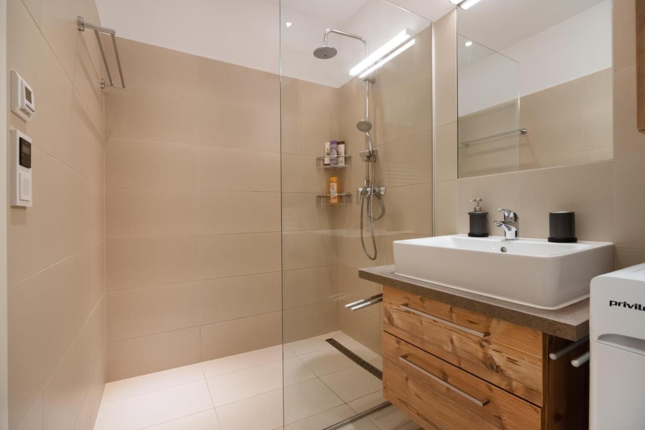 Apartament Absolute Ruhelage Im Zentrum Mit Parkplatz Wiedeń Zewnętrze zdjęcie