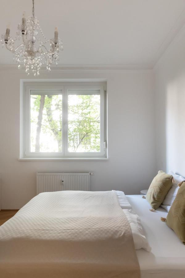 Apartament Absolute Ruhelage Im Zentrum Mit Parkplatz Wiedeń Zewnętrze zdjęcie