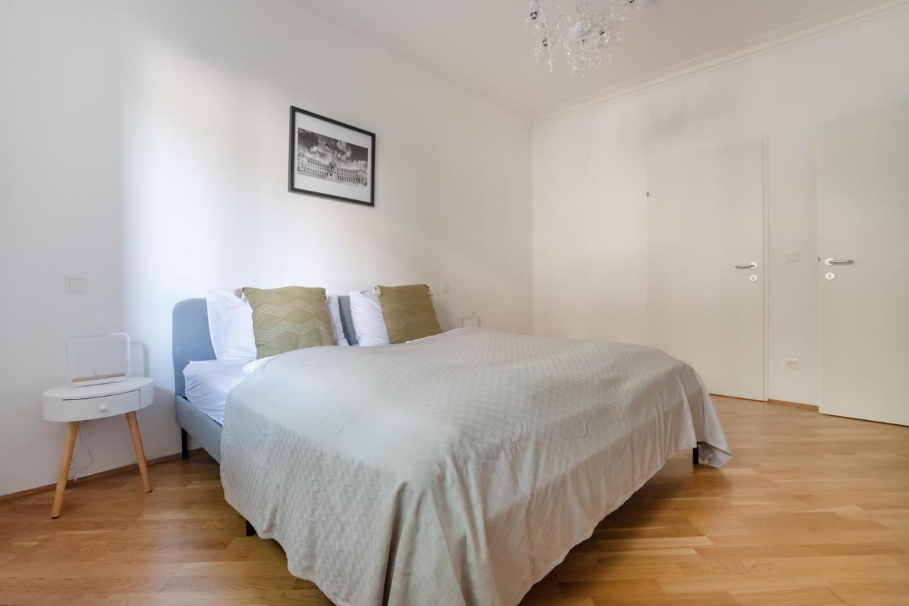 Apartament Absolute Ruhelage Im Zentrum Mit Parkplatz Wiedeń Zewnętrze zdjęcie