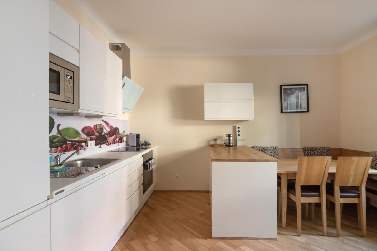 Apartament Absolute Ruhelage Im Zentrum Mit Parkplatz Wiedeń Zewnętrze zdjęcie
